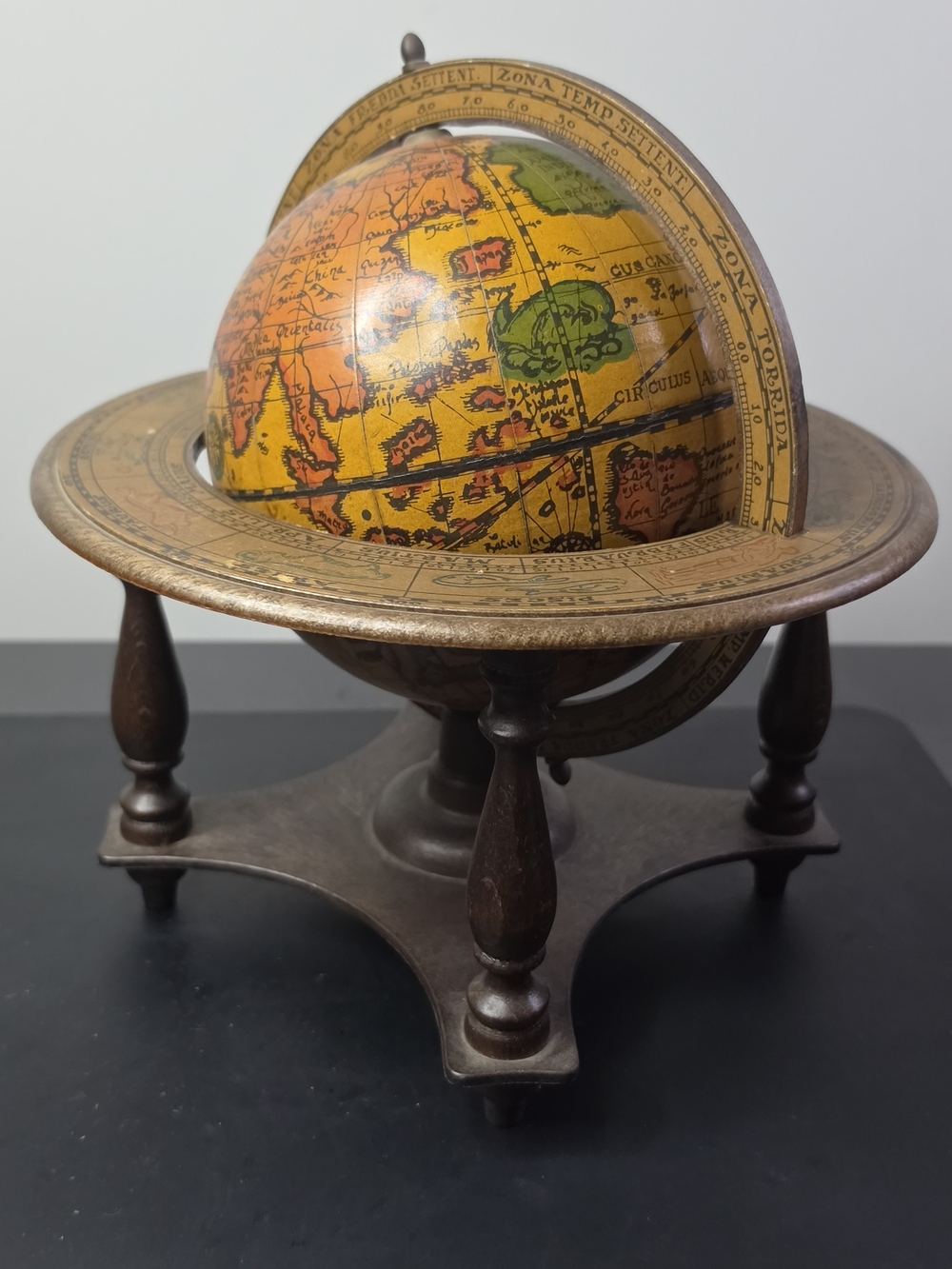 Vintage-Style Old World Globe Made In Italy